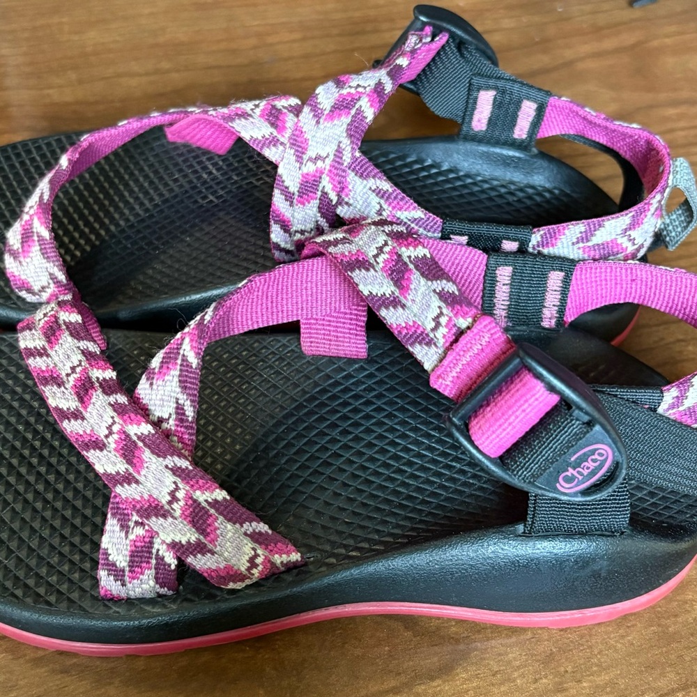 Chaco Pink and White Patterned Webbing Sandals